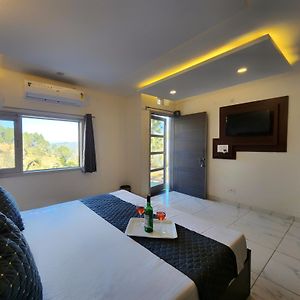 Pine Valley Resort